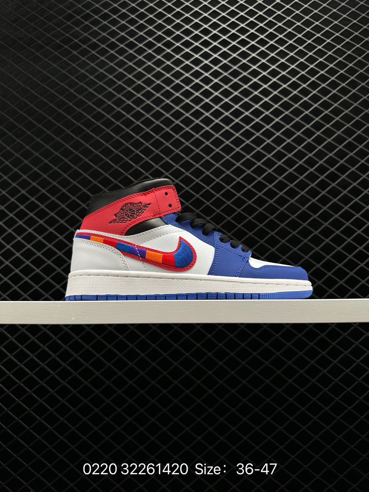 Air Jordan 1 Mid “Red and Black”